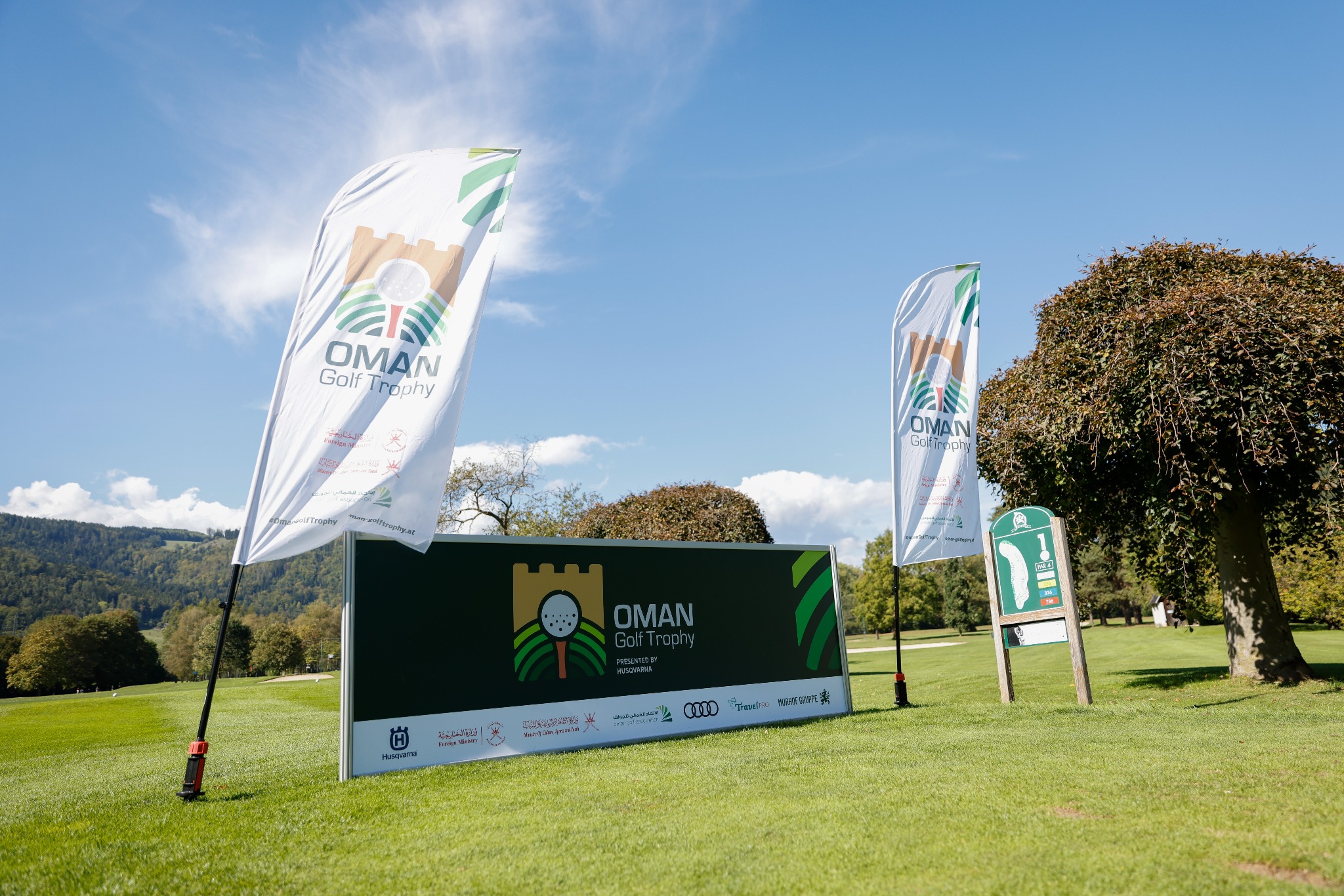 Branding der OMAN Golf Trophy am Murhof
